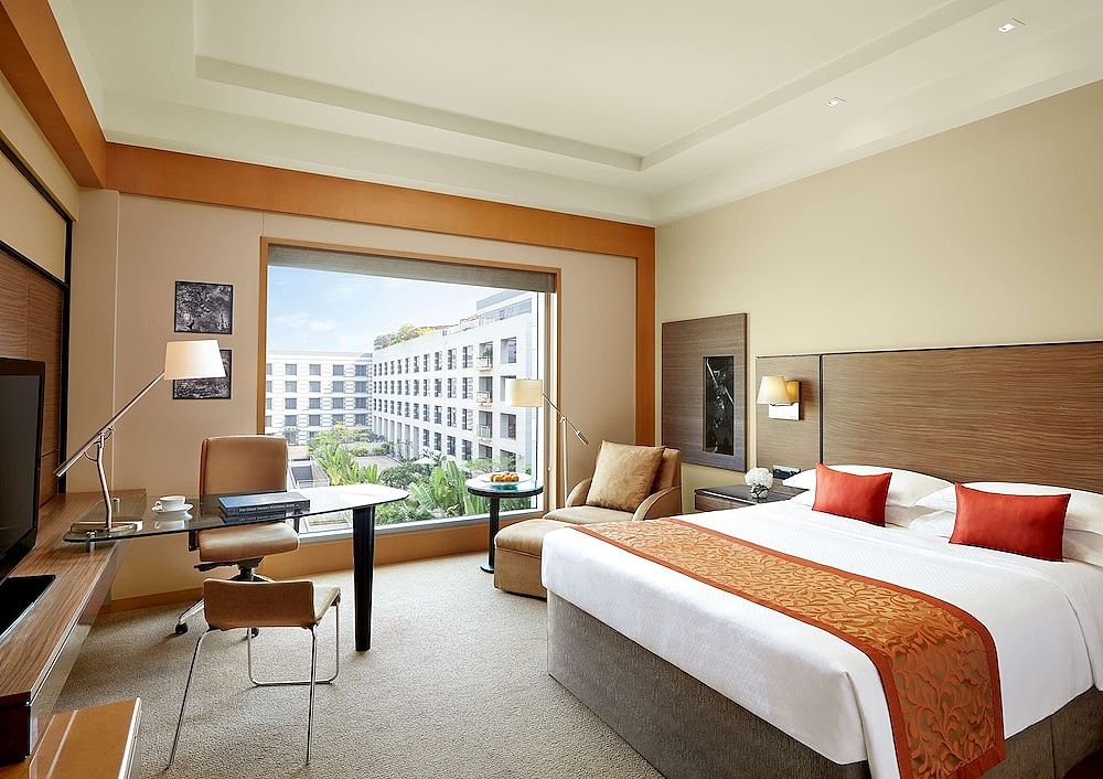 Grand Hyatt Mumbai Hotel and Serviced Apartments Room, 1 King Bed 3