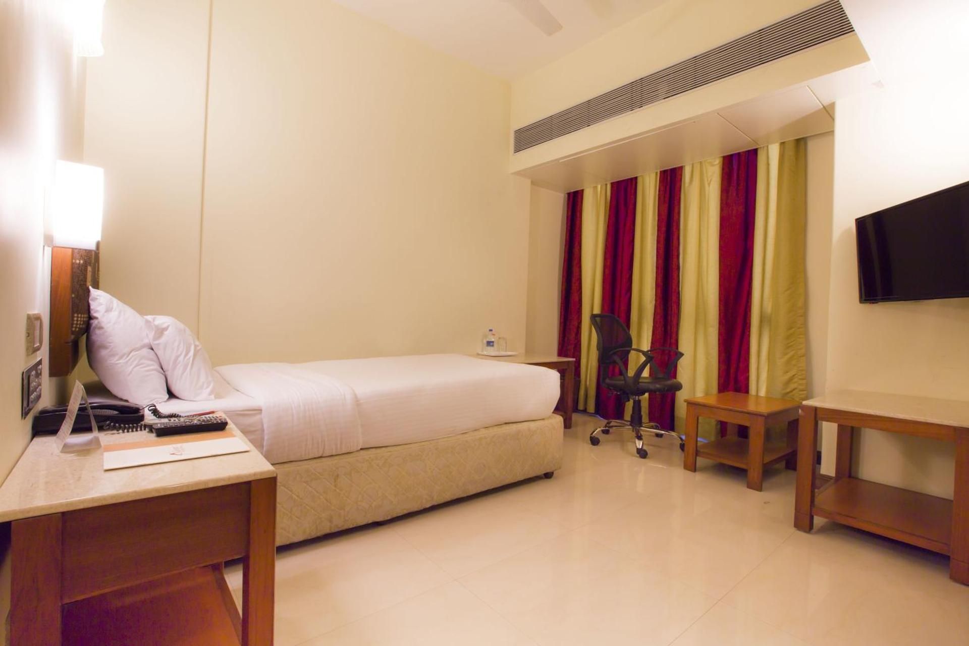 Deluxe Single Room - AAI - YCHS