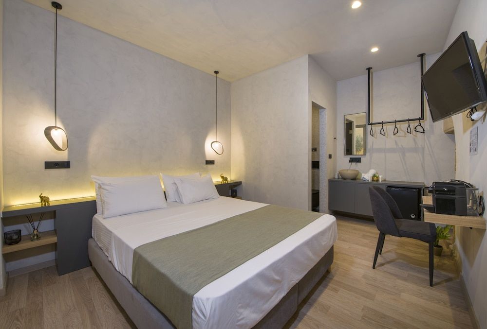 Deluxe Double Room (1st Floor, Old town view)