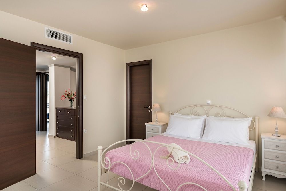 Villa, 4 Bedrooms, Private Pool