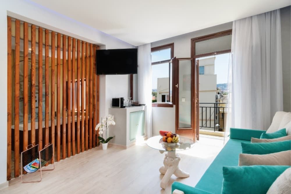 Diamond Suites Elite Studio Suite 7