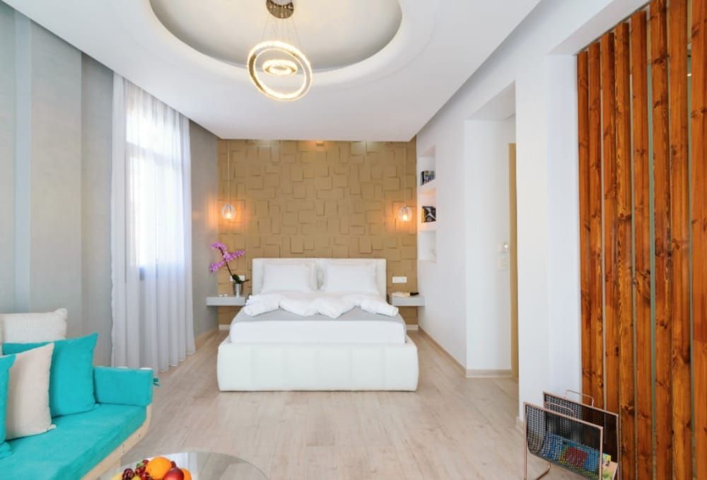 Diamond Suites Elite Studio Suite 5