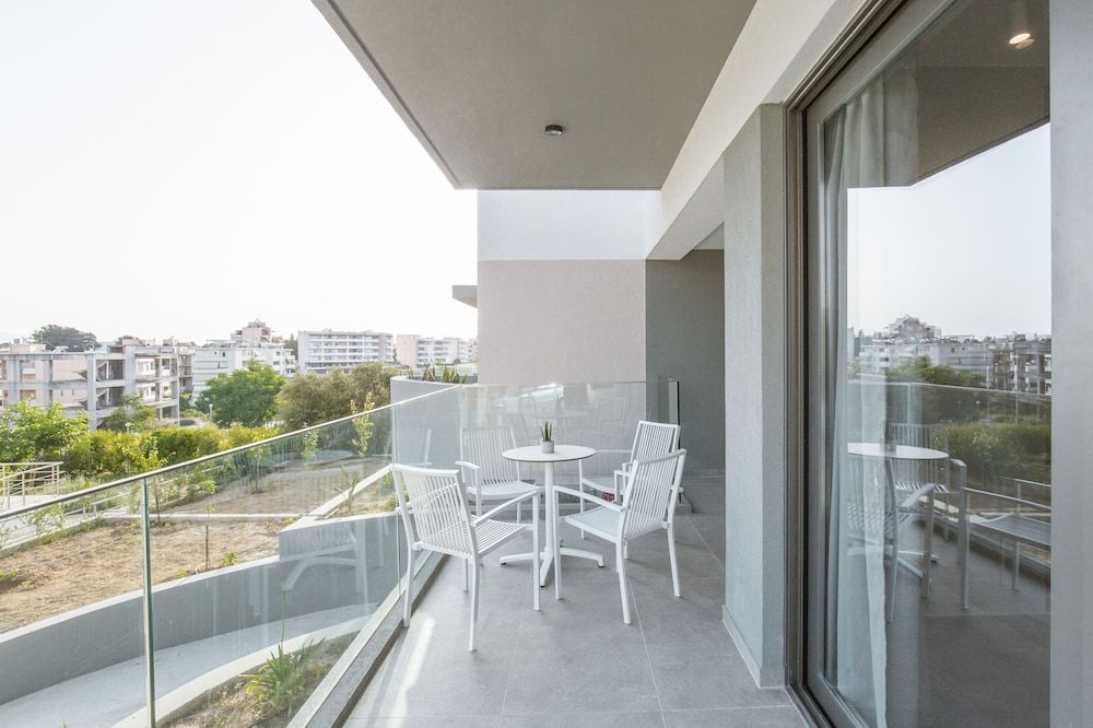 Noemie Luxury Suite 104