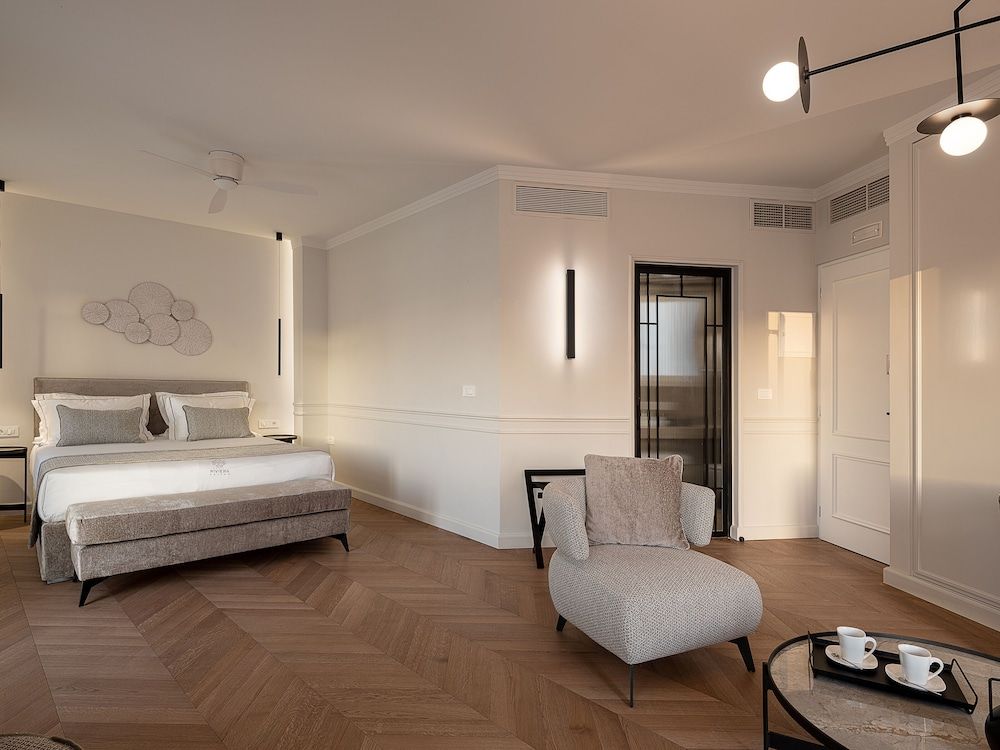 Riviera Suites Superior Suite, Sea View 3