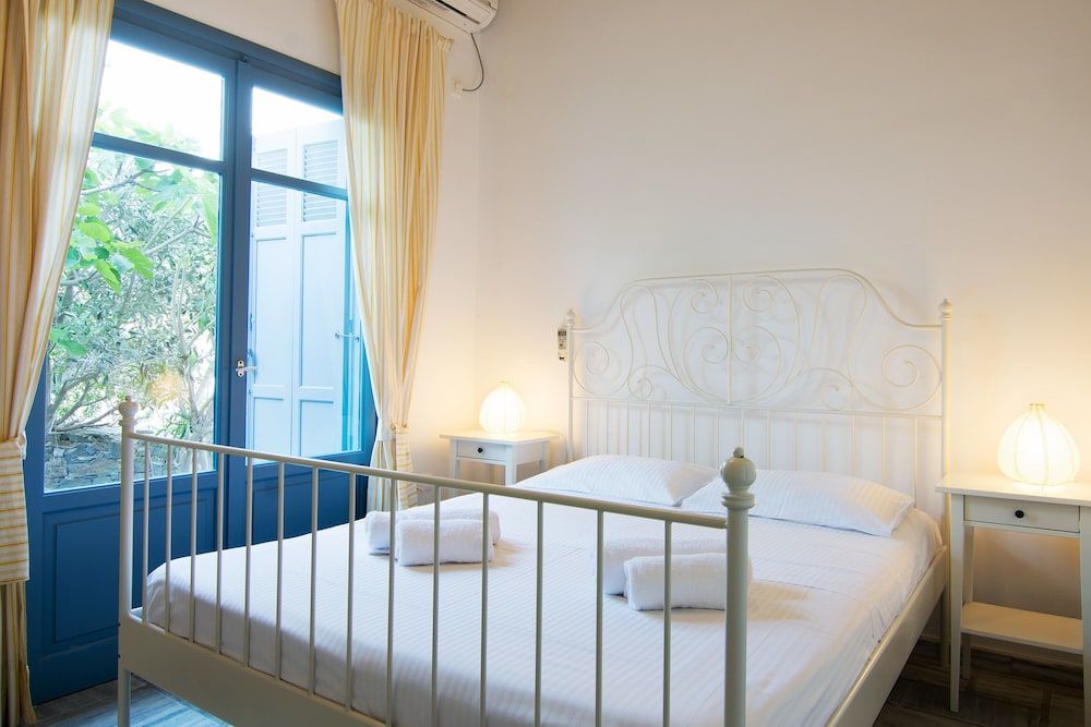 House, 2 Bedrooms (Avlomonas 1)