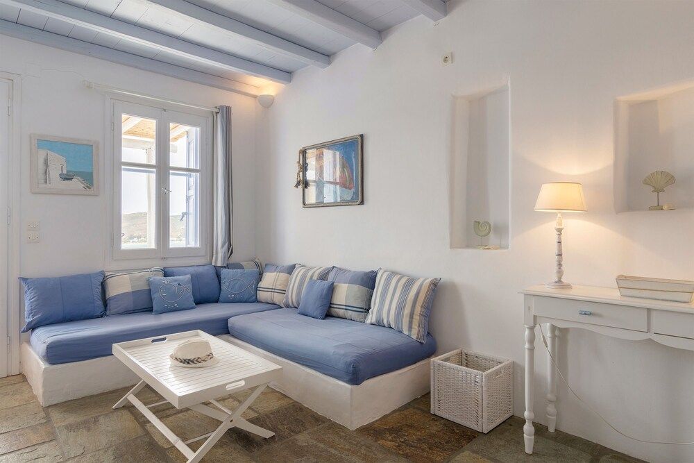 House, 2 Bedrooms (Livadi 4)
