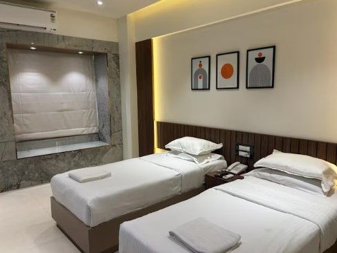 Hotel Karl Residency Super Deluxe Twin