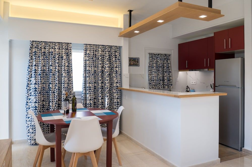 CHROMA Lodge Rafina Premium Apartment 12