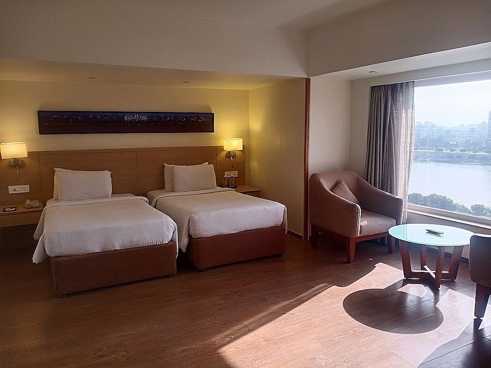 Deluxe Room, 2 Twin Beds
