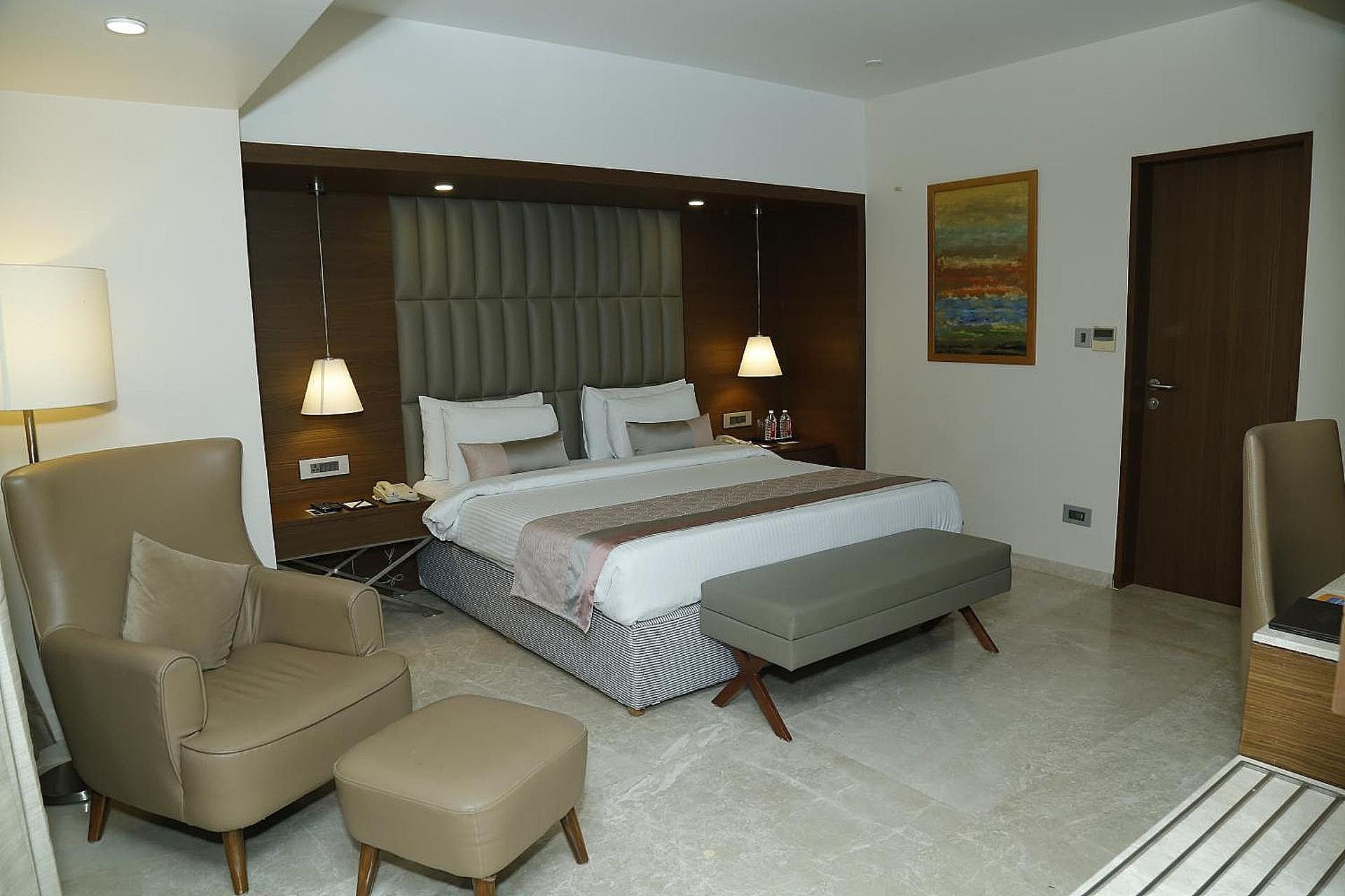 Grand Suite Room 1 Double Bed