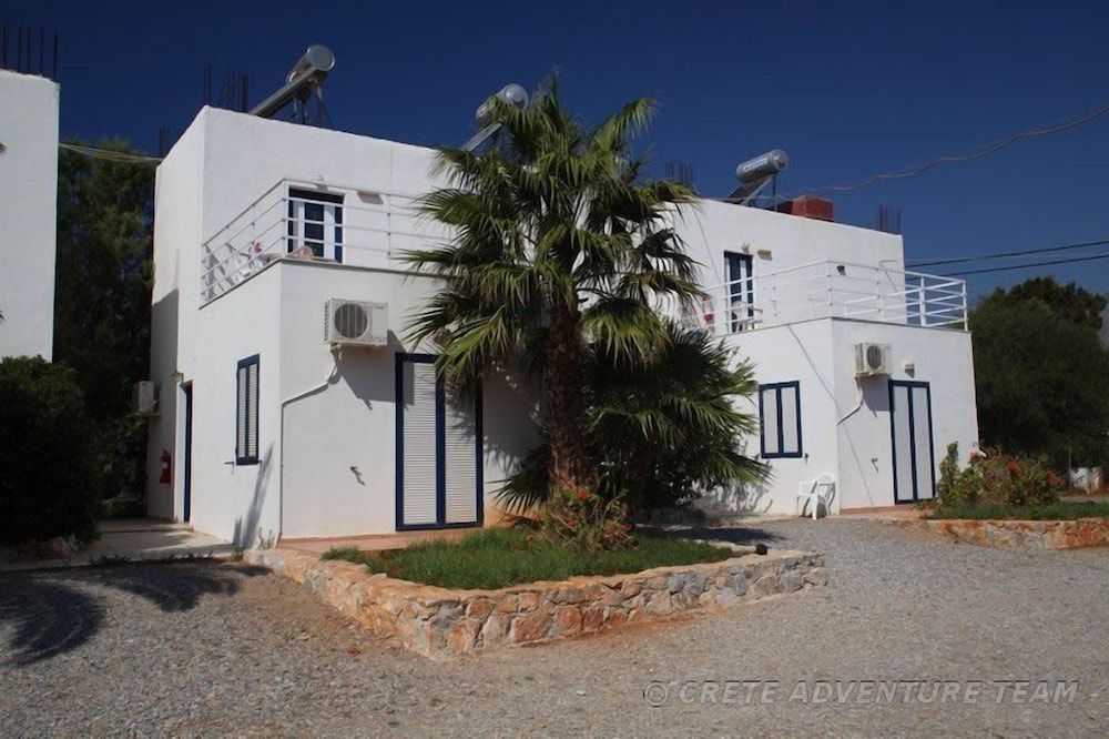 Maria's Studios