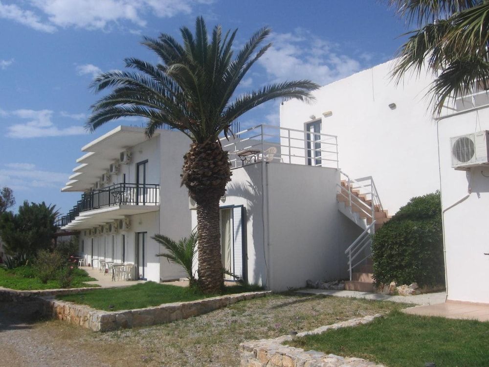 Maria's Studios