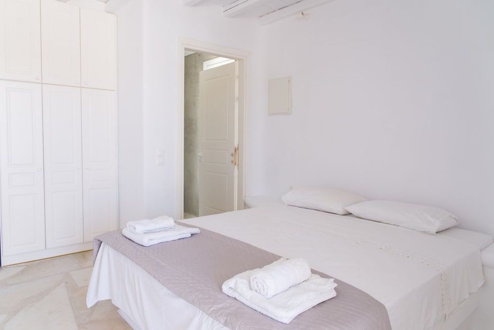 Villa Adonis Deluxe Studio, Sea View (2) 2