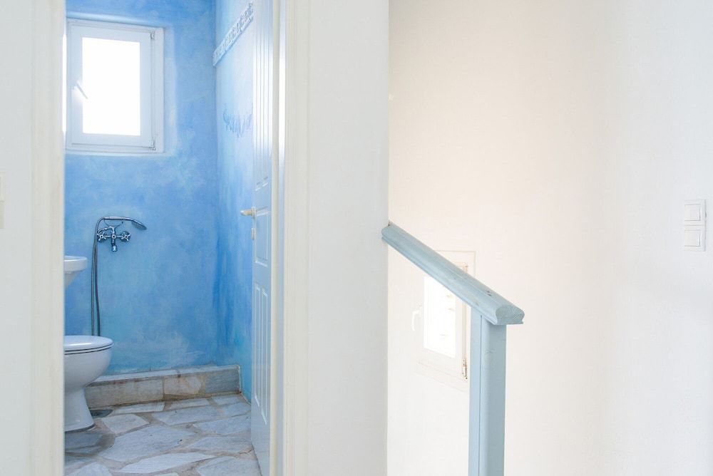 Cavo Nano Suite, 2 Bedrooms, Pool Access, Sea View 8