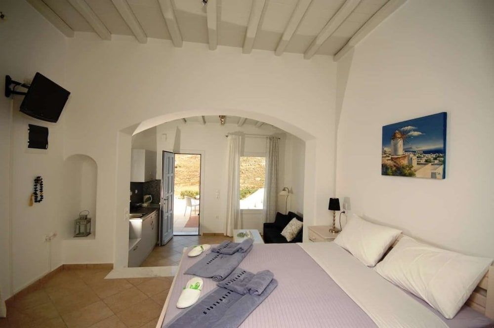 undefined Lino Apartments 2