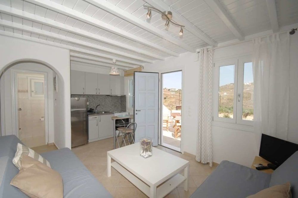 undefined Lino Apartments 3