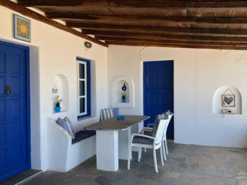 undefined Villa Elena 8