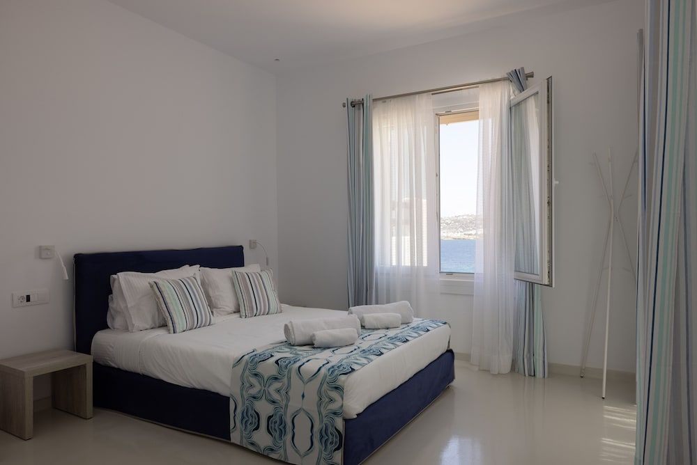 Amaris Mykonian Residence Luxury Apartment, 1 Bedroom, Private Pool 3