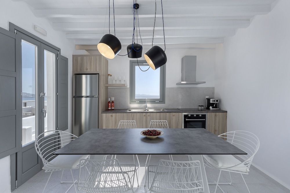 undefined Sealine Villas 4