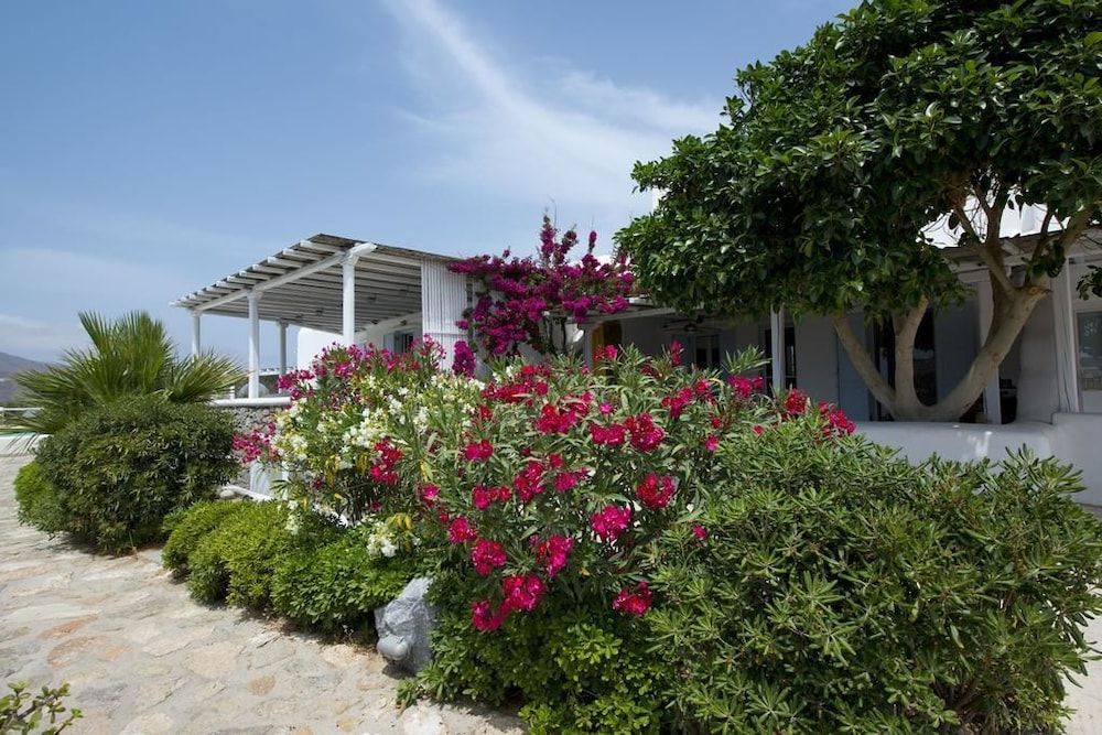 undefined Tatiana Villa & Apartments 5