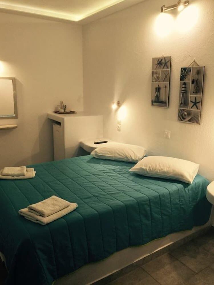 undefined Evagelia's Place 8