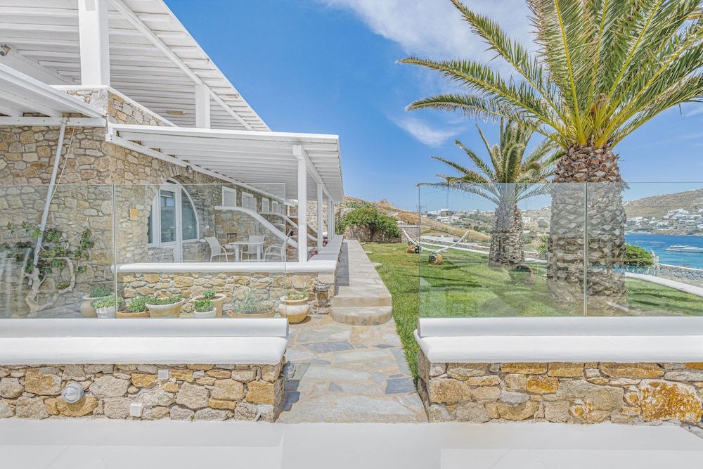 undefined Sea View Residence 7