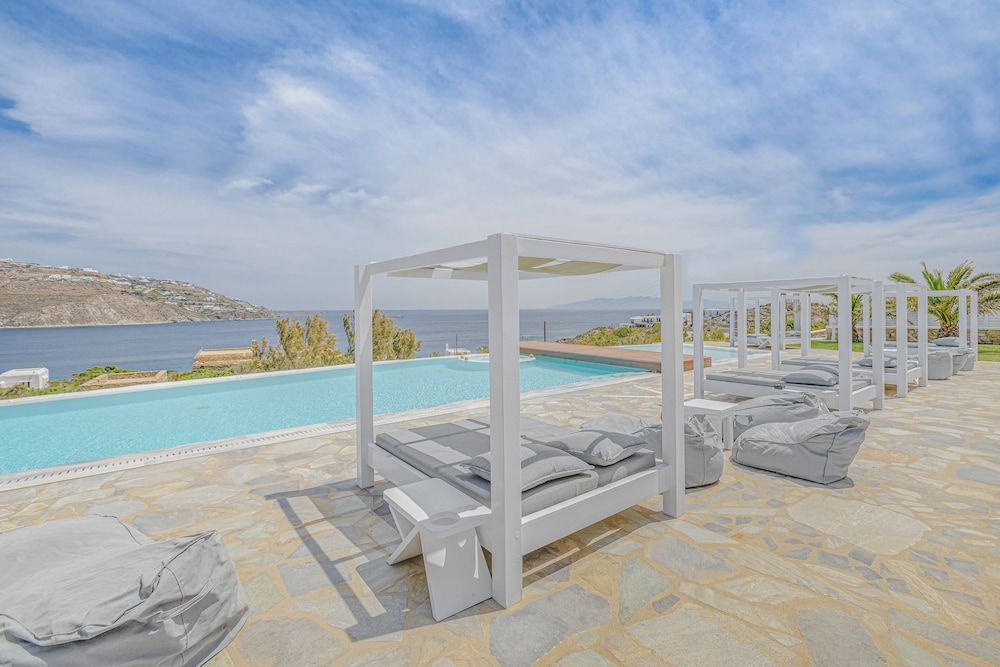 undefined Sea View Residence 9