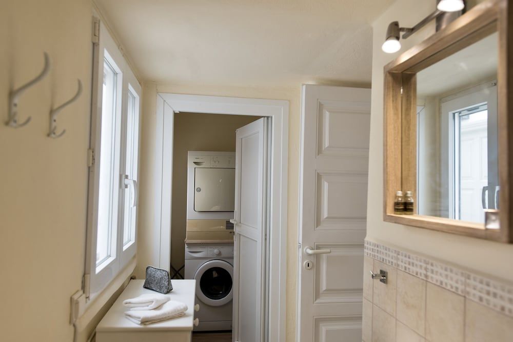 Mykonos Old Harbor Suite Exclusive Townhome, Multiple Beds, Harbor View 23