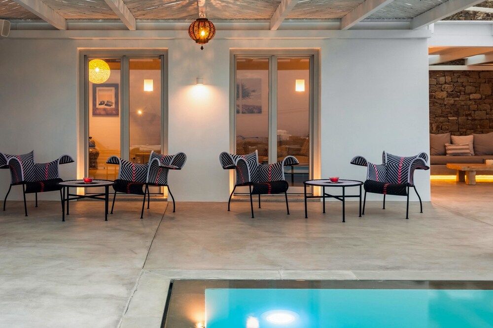 undefined Villa Epic Twin 3