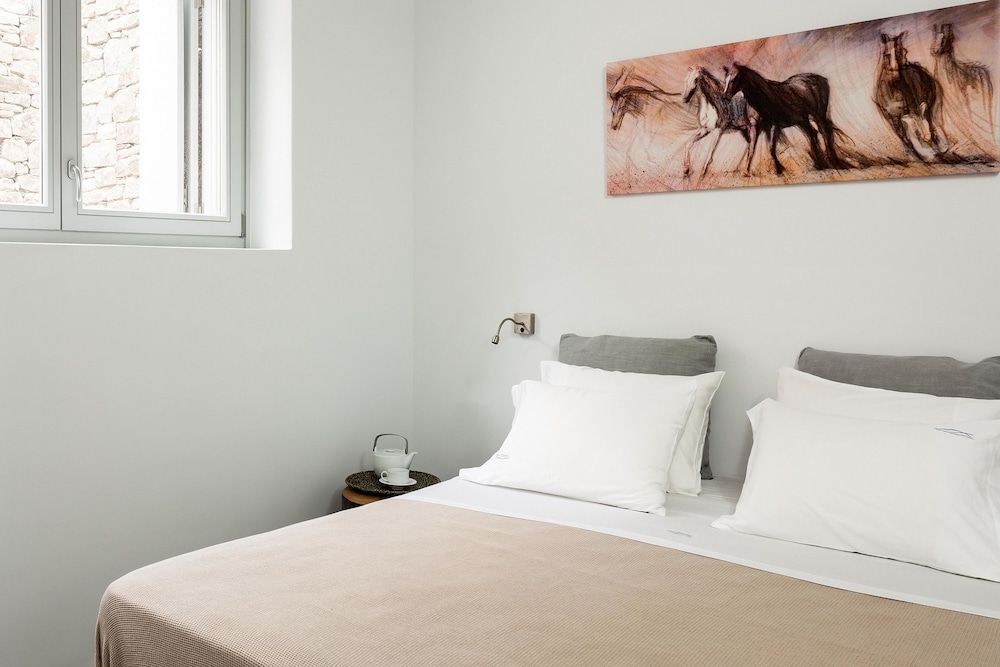 Villa Apollo by Mykonos Luxury Villa, Multiple Bedrooms, Sea View 8