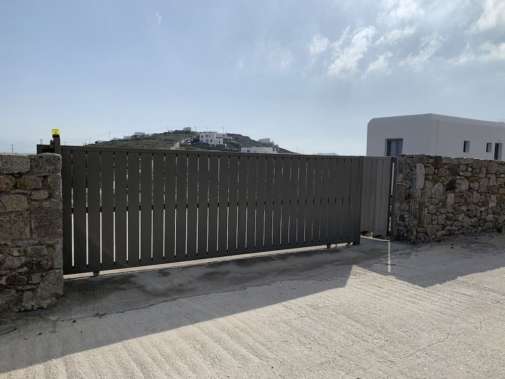 undefined Nikoi Villas 4