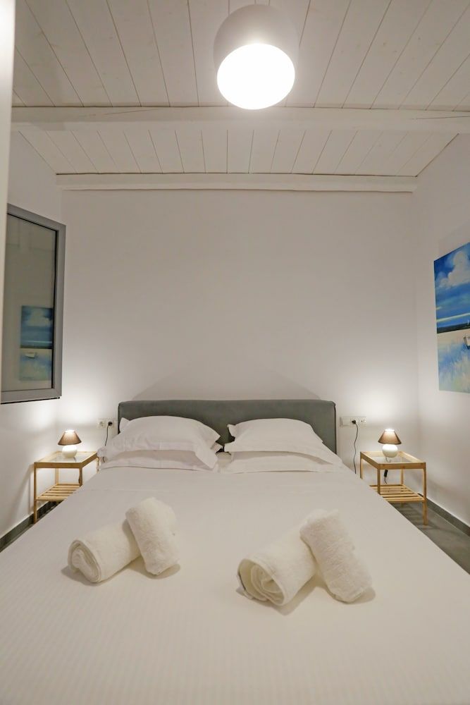 Nikoi Villas Deluxe Villa, 3 Bedrooms, Private Pool (2) 4