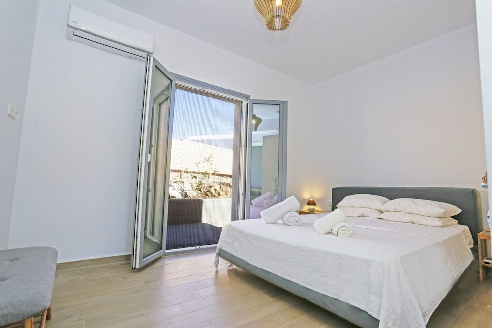 Nikoi Villas Design Villa, 3 Bedrooms, Private Pool (3) 16