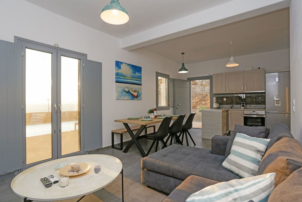 Nikoi Villas Deluxe Villa, 3 Bedrooms, Private Pool (2) 35