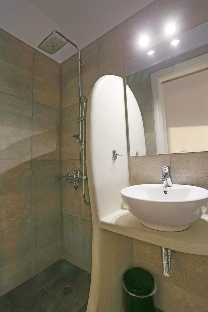 Nikoi Villas Deluxe Villa, 3 Bedrooms, Private Pool (2) 25