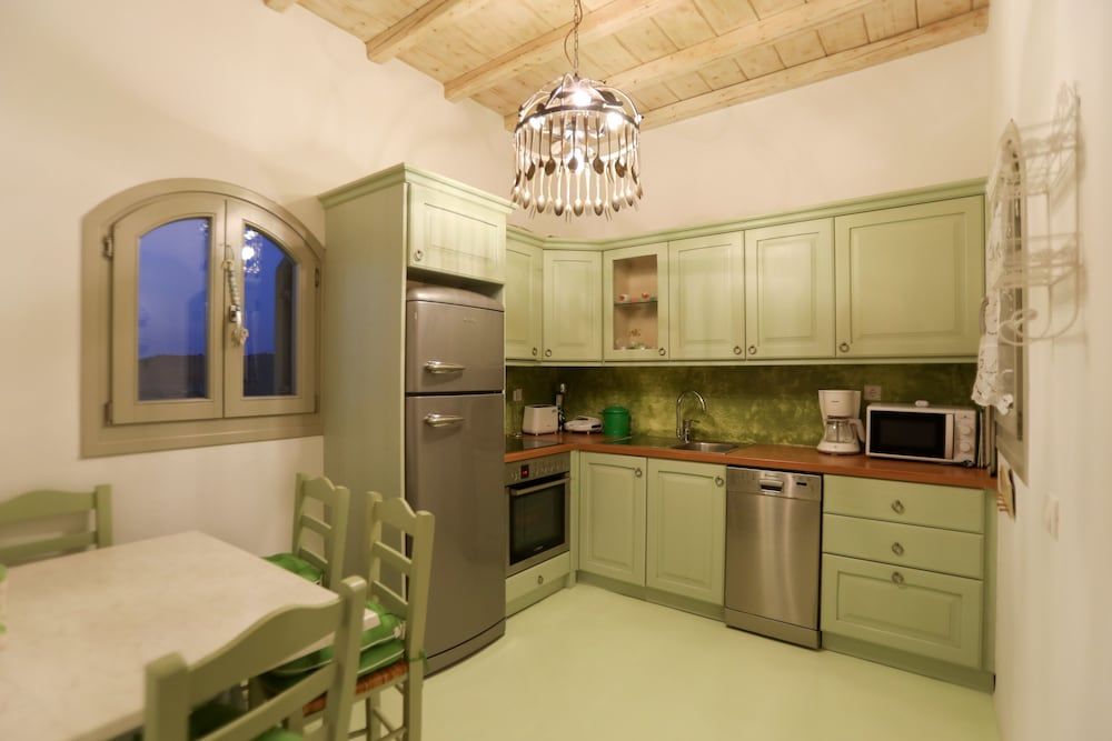 undefined Avra House 9