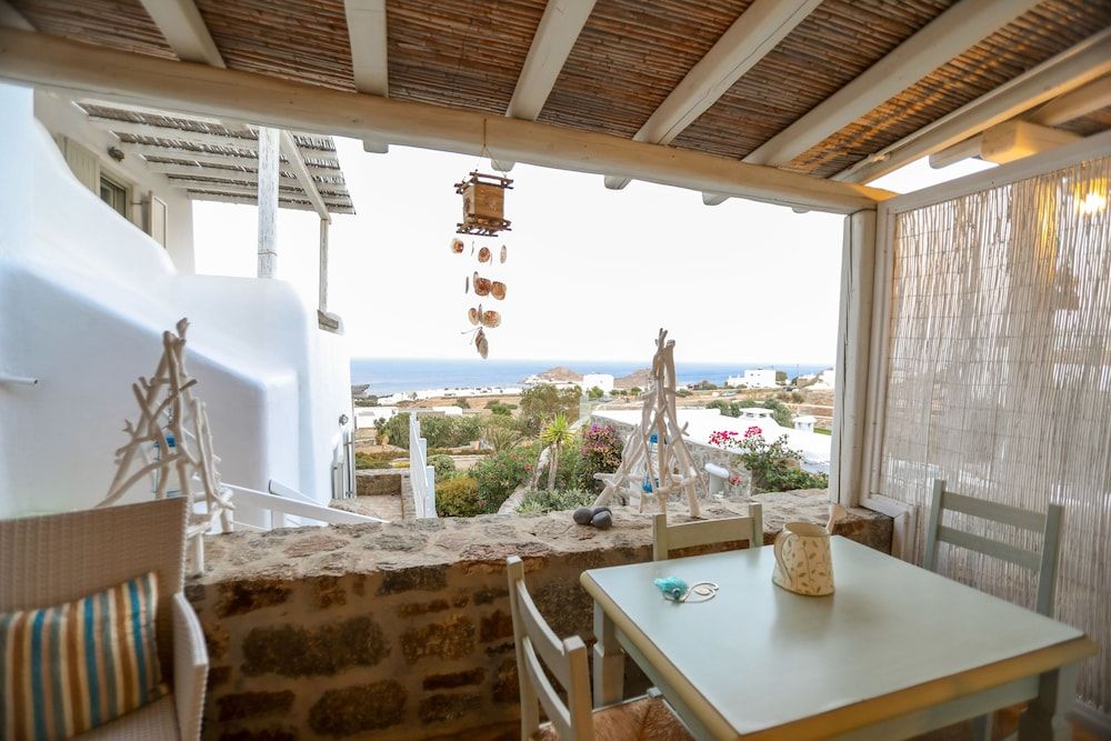 undefined Avra House