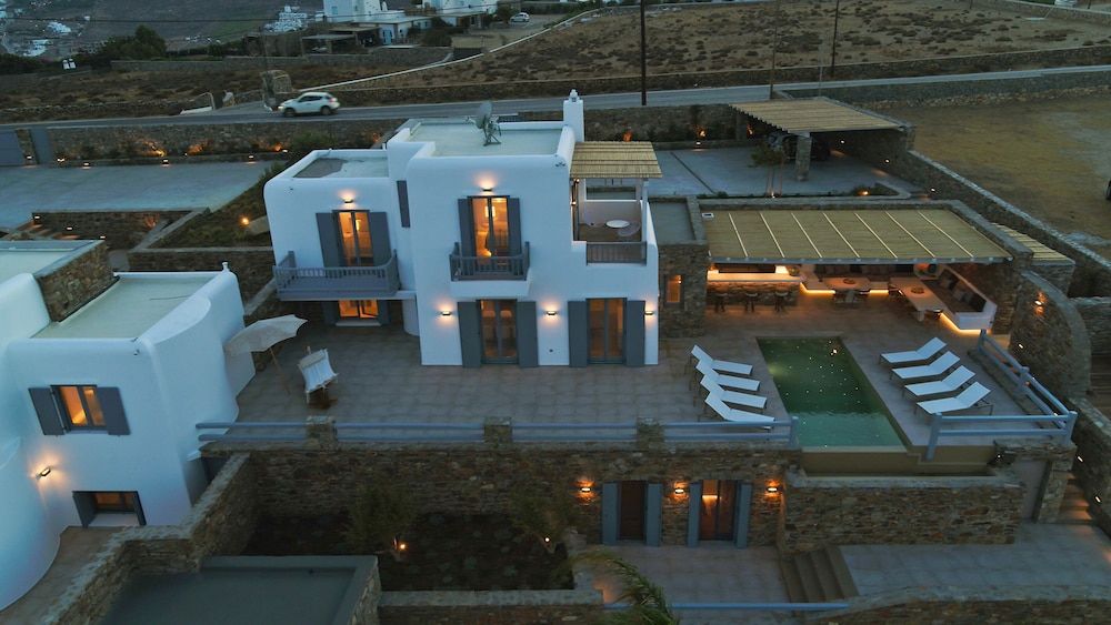 undefined Villa Sunflower 3