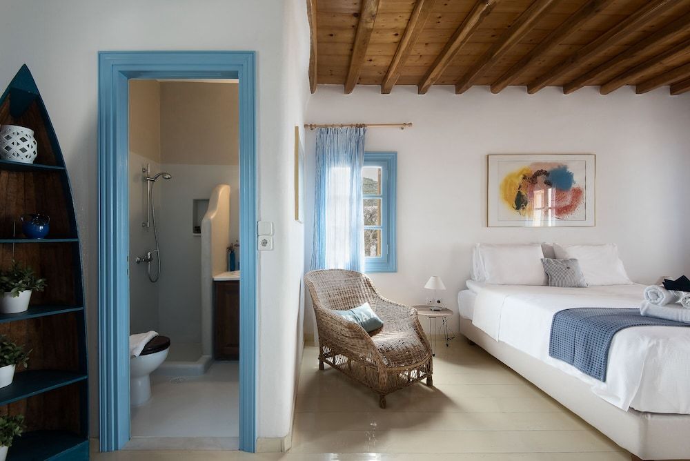 Anerousses Mykonian Traditional Houses Deluxe Room with Sea View 2