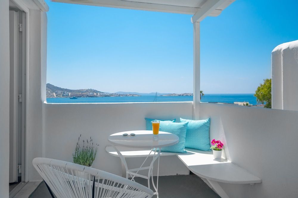 undefined Central suites 10