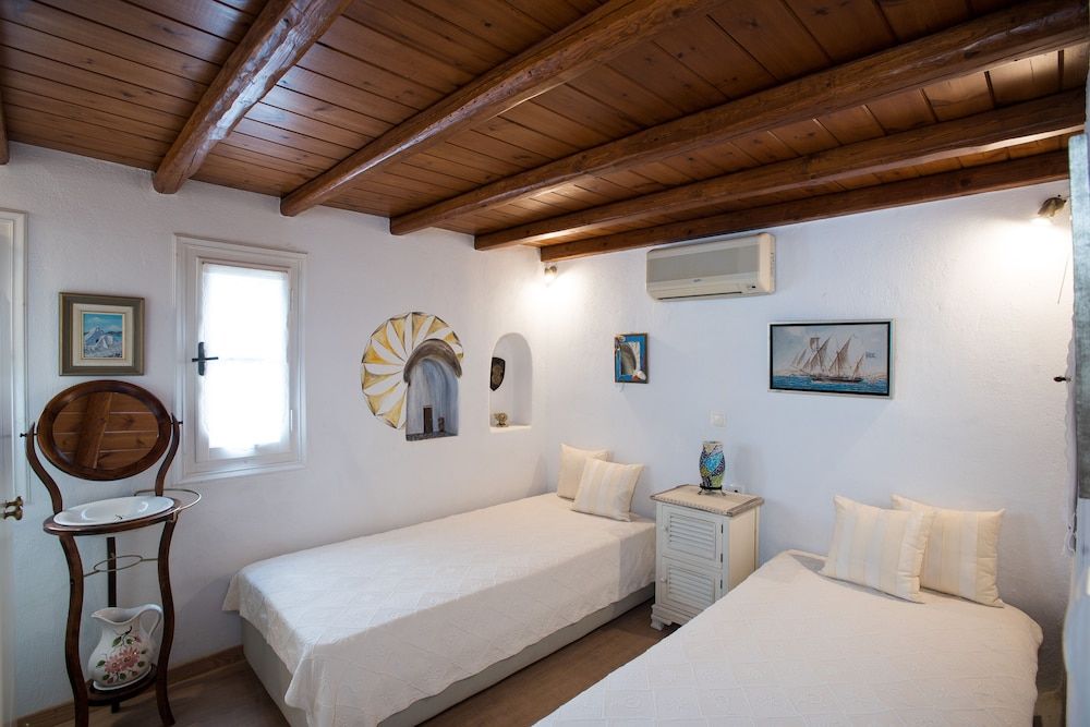 Anemoessa House House, 2 Bedrooms, Private Pool 7