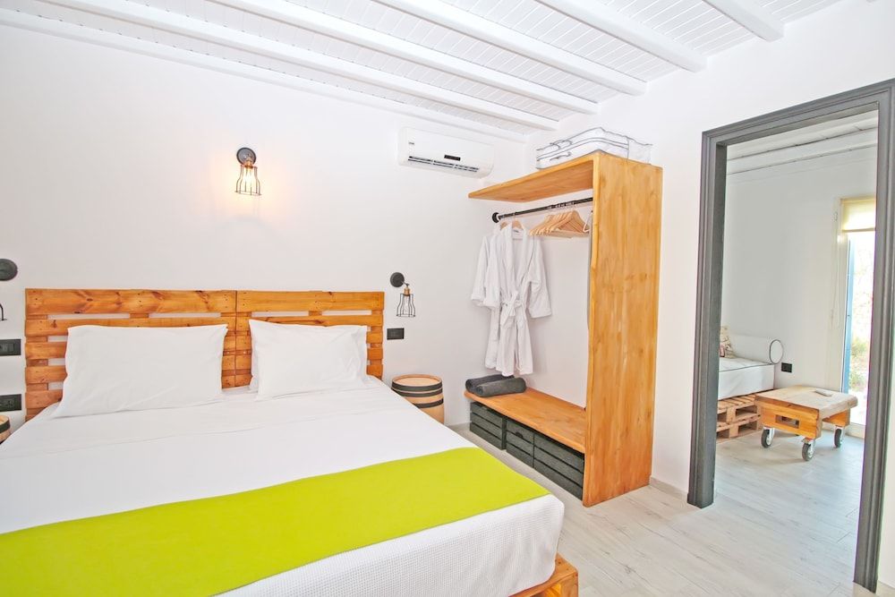 undefined Camara Studio Mykonos 8