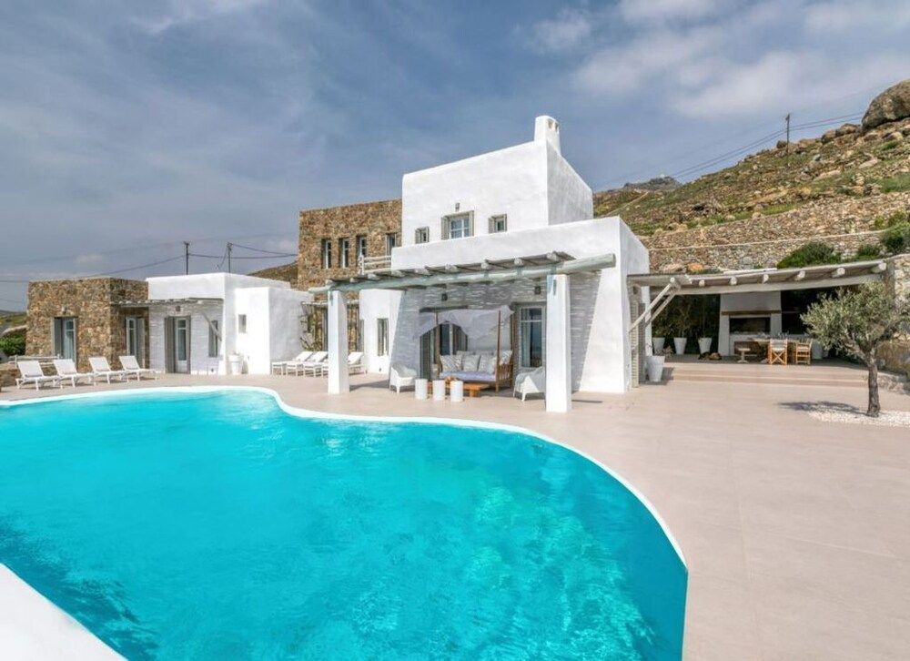 undefined Crystal Villa 6 Bedroom 3