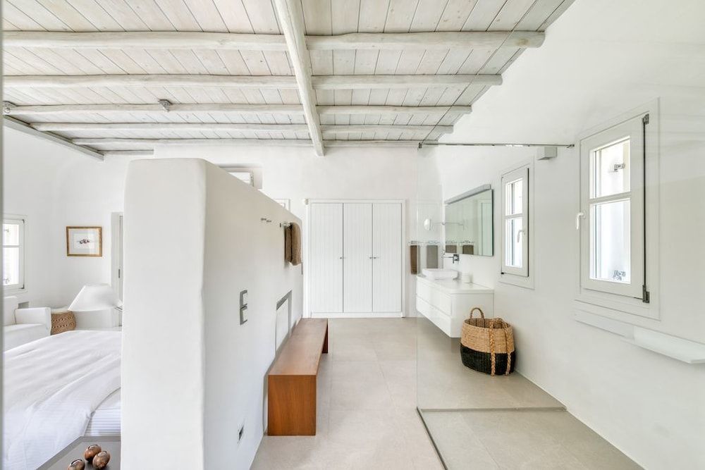 Crystal Villa 6 Bedroom Villa, 6 Bedrooms 7