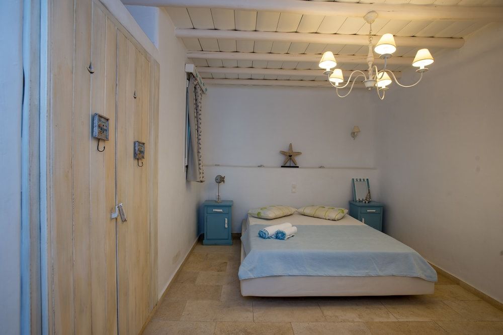 undefined Beautiful Villa at Panormos 8