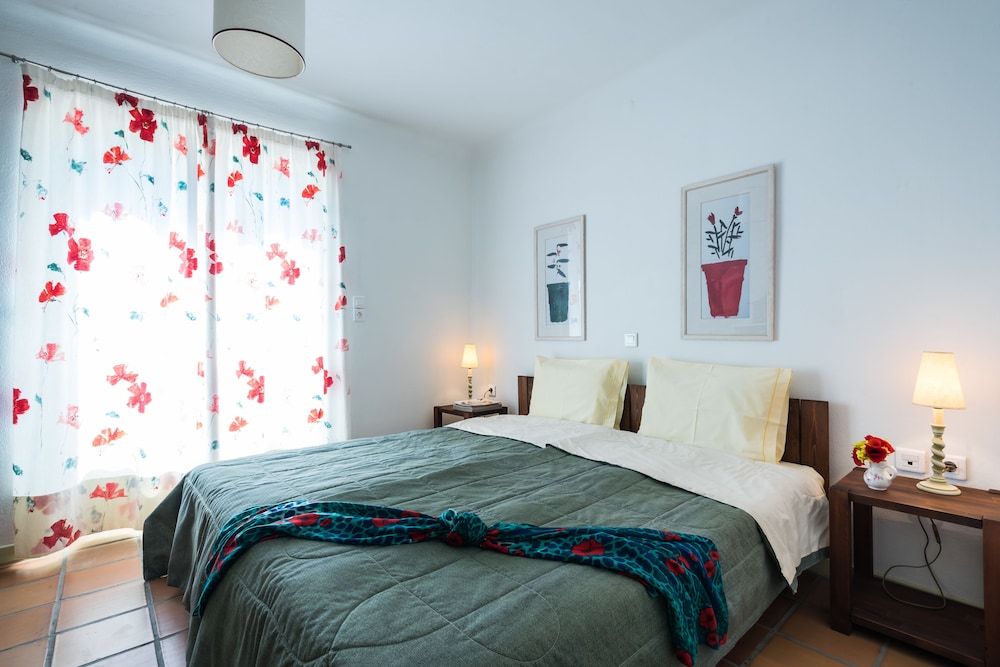 undefined Mykopetra Villas 8