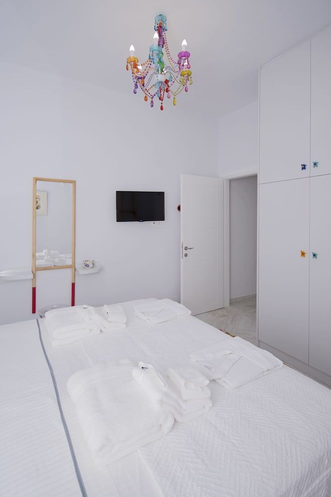 Chrysanthemo Villas Villa, 5 Bedrooms, Private Pool (Elpida) 7