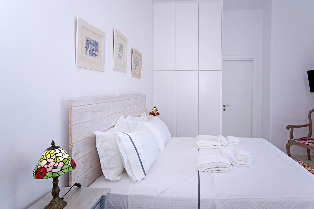 undefined Chrysanthemo Villas 8