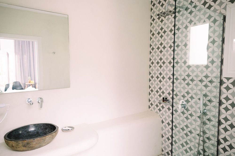 Abelos Mykonos Deluxe Double Room, Partial Sea View 17