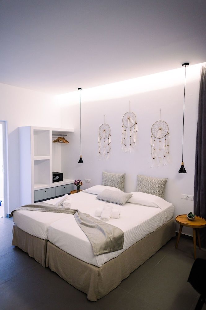 Abelos Mykonos Deluxe Double Room 5